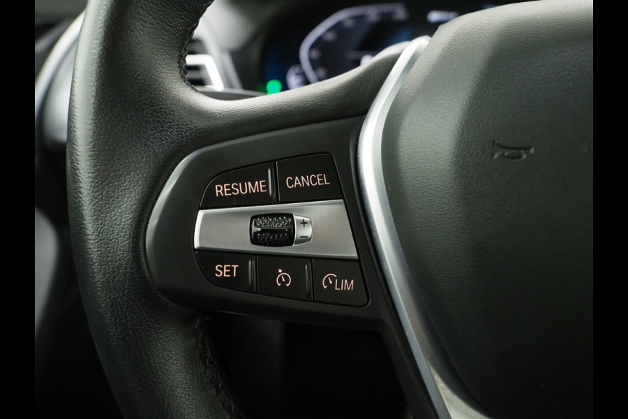 BMW X3 xDrive30e LCI 292PK | Leder | Sportstoelen | Zwarte Hemel | Camera | DAB | Carplay BMW X3 xDrive30e LCI 292PK | Leder | Sportstoelen | Zwarte Hemel | Camera | DAB | Carplay