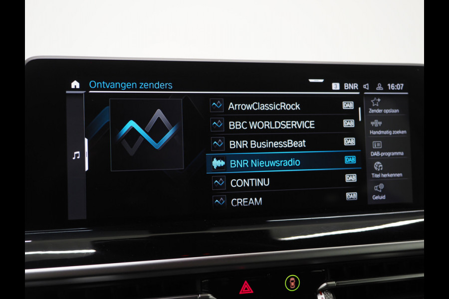 BMW X3 xDrive30e LCI 292PK | Leder | Sportstoelen | Zwarte Hemel | Camera | DAB | Carplay BMW X3 xDrive30e LCI 292PK | Leder | Sportstoelen | Zwarte Hemel | Camera | DAB | Carplay