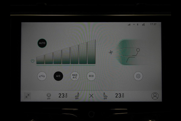 Lynk & Co 01 1.5 PHEV !NIEUW! NAVI/STUURVERW/SCHUIFDAK/LED/20"LMV! Lynk & Co 01 1.5 PHEV !NIEUW! NAVI/STUURVERW/SCHUIFDAK/LED/20"LMV!