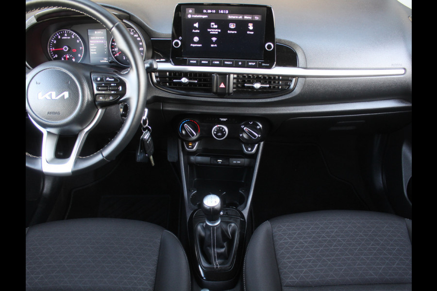 Kia Picanto 1.0 DPi DynamicLine 5p AIRCO | CARPLAY | CAMERA | DAB | CRUISE | LMV14 | STB Kia Picanto 1.0 DPi DynamicLine 5p AIRCO | CARPLAY | CAMERA | DAB | CRUISE | LMV14 | STB