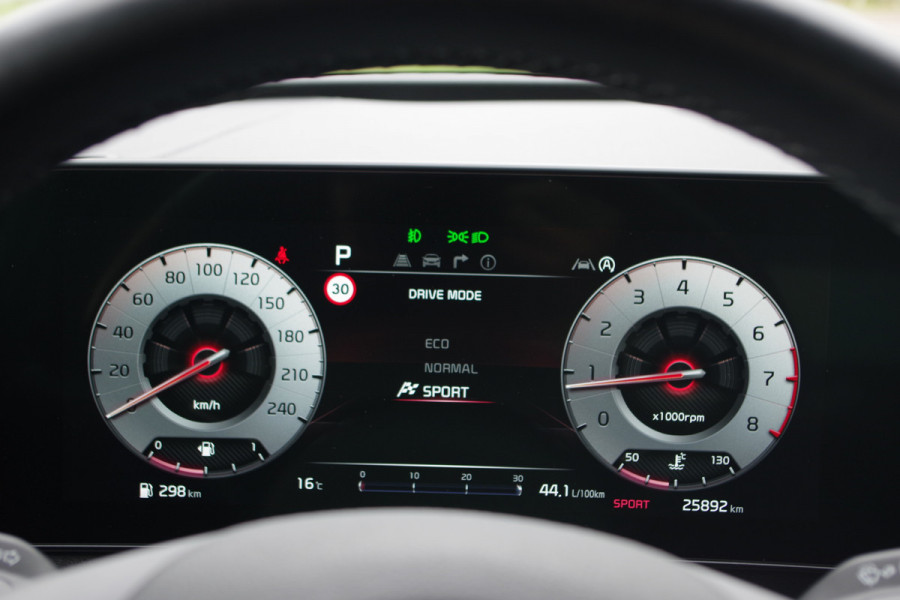 Kia Sportage 1.6 T-GDi MHEV 4WD GT-Line Edition, 4X4, 360 Camera, 4 x Stoelverwarming, Keyless Kia Sportage 1.6 T-GDi MHEV 4WD GT-Line Edition, 4X4, 360 Camera, 4 x Stoelverwarming, Keyless