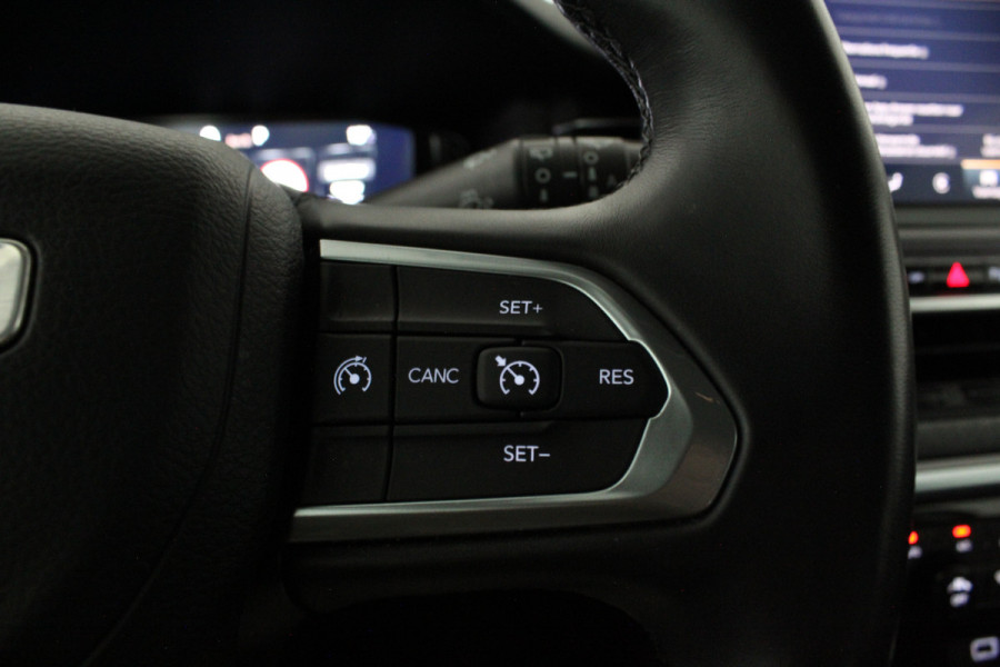 Jeep Compass 1.5T e-Hybrid Longitude Camera/Stoelverwarming/Hybride/Keyless Jeep Compass 1.5T e-Hybrid Longitude Camera/Stoelverwarming/Hybride/Keyless