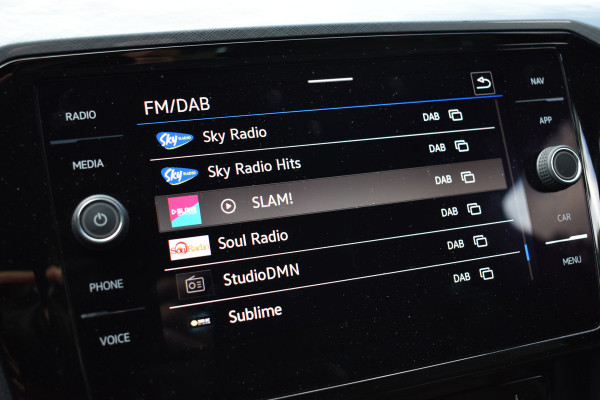 Volkswagen Passat Variant 218PK DSG HYBRID GTE BUSINESS LEDER/CAMERA/TREKHAAK/IQ-LIGHT