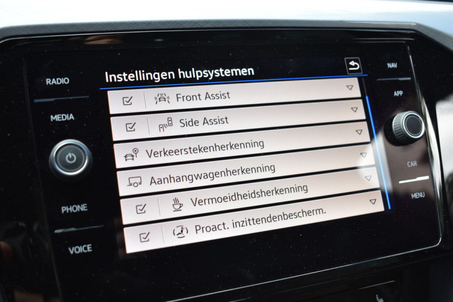 Volkswagen Passat Variant 218PK DSG HYBRID GTE BUSINESS LEDER/CAMERA/TREKHAAK/IQ-LIGHT