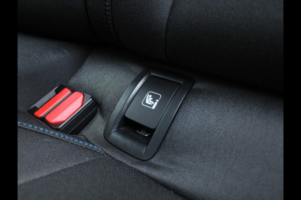 Lynk & Co 01 1.5 CARPLAY | 360CAMERA | DAB | PANODAK | LED | STOELVERW | ADAPCRUISE | WIFI Lynk & Co 01 1.5 CARPLAY | 360CAMERA | DAB | PANODAK | LED | STOELVERW | ADAPCRUISE | WIFI