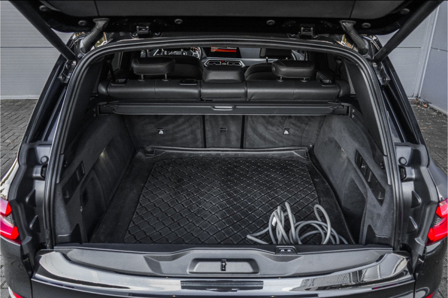 BMW X5 xDrive45e High Ex M-Sport Driving Ass Pro Luchtvering Trekhaak 360° BMW X5 xDrive45e High Ex M-Sport Driving Ass Pro Luchtvering Trekhaak 360°