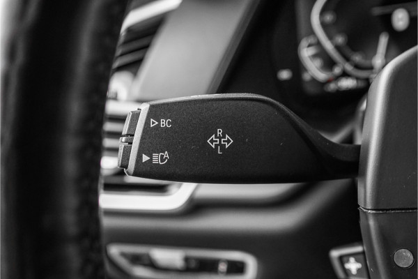 BMW X5 xDrive45e High Ex M-Sport Driving Ass Pro Luchtvering Trekhaak 360° BMW X5 xDrive45e High Ex M-Sport Driving Ass Pro Luchtvering Trekhaak 360°