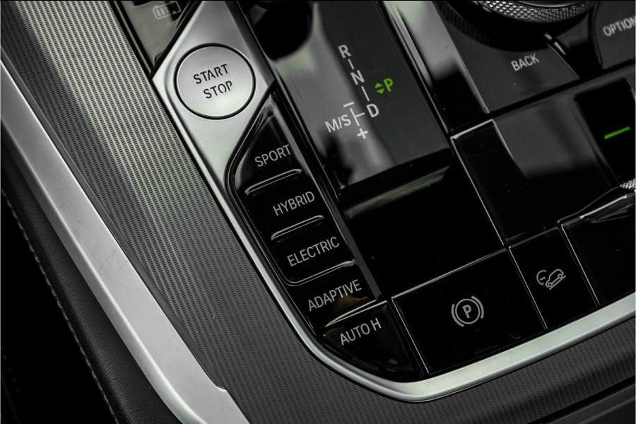 BMW X5 xDrive45e High Ex M-Sport Driving Ass Pro Luchtvering Trekhaak 360° BMW X5 xDrive45e High Ex M-Sport Driving Ass Pro Luchtvering Trekhaak 360°