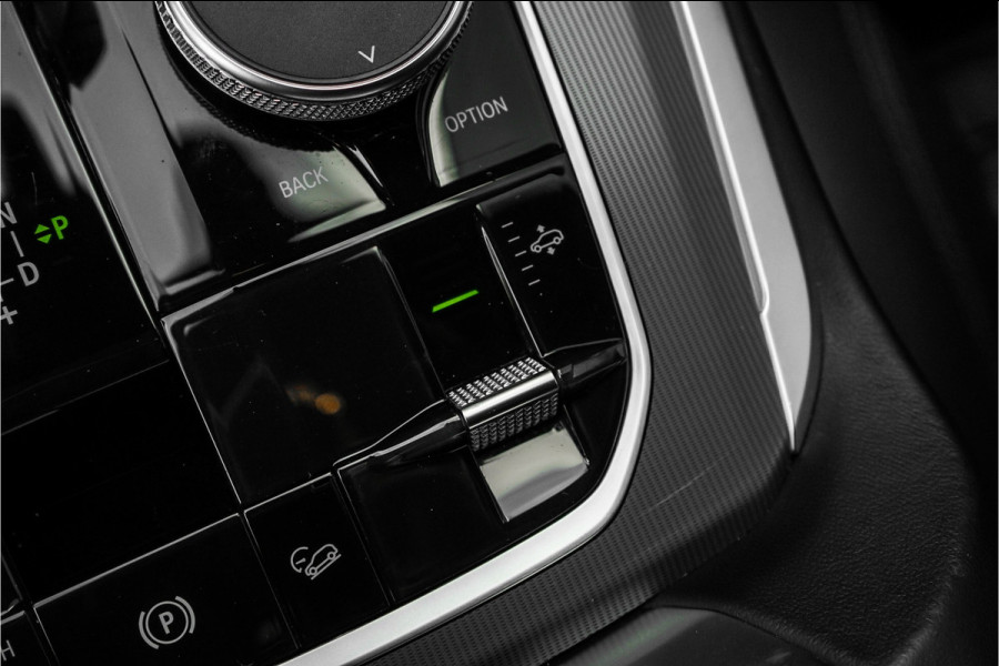 BMW X5 xDrive45e High Ex M-Sport Driving Ass Pro Luchtvering Trekhaak 360° BMW X5 xDrive45e High Ex M-Sport Driving Ass Pro Luchtvering Trekhaak 360°