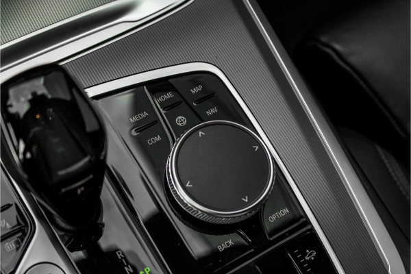 BMW X5 xDrive45e High Ex M-Sport Driving Ass Pro Luchtvering Trekhaak 360° BMW X5 xDrive45e High Ex M-Sport Driving Ass Pro Luchtvering Trekhaak 360°