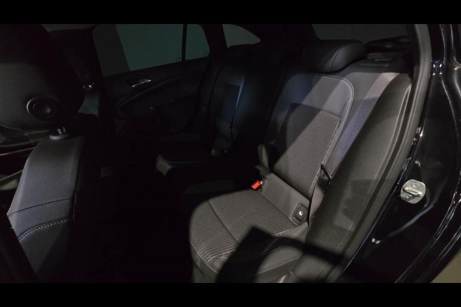 Opel Astra Sports Tourer 1.2 Edition | Camera | Navi | Climate Opel Astra Sports Tourer 1.2 Edition | Camera | Navi | Climate