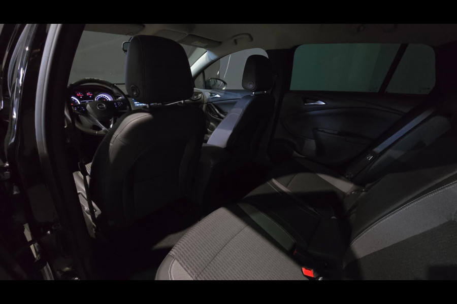 Opel Astra Sports Tourer 1.2 Edition | Camera | Navi | Climate Opel Astra Sports Tourer 1.2 Edition | Camera | Navi | Climate