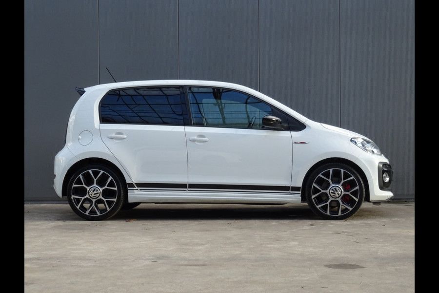 Volkswagen up! 1.0 TSI GTI * PDC * STOELVERW. * CITY SAFETY !! Volkswagen up! 1.0 TSI GTI * PDC * STOELVERW. * CITY SAFETY !!