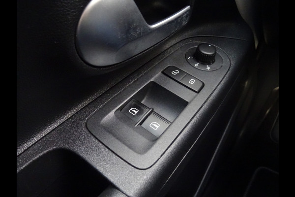 Volkswagen up! 1.0 TSI GTI * PDC * STOELVERW. * CITY SAFETY !! Volkswagen up! 1.0 TSI GTI * PDC * STOELVERW. * CITY SAFETY !!