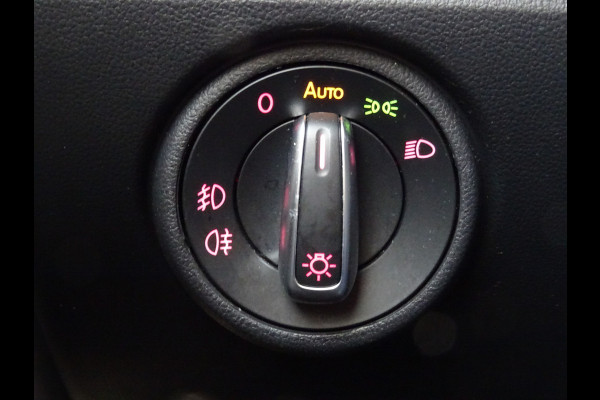 Volkswagen up! 1.0 TSI GTI * PDC * STOELVERW. * CITY SAFETY !! Volkswagen up! 1.0 TSI GTI * PDC * STOELVERW. * CITY SAFETY !!