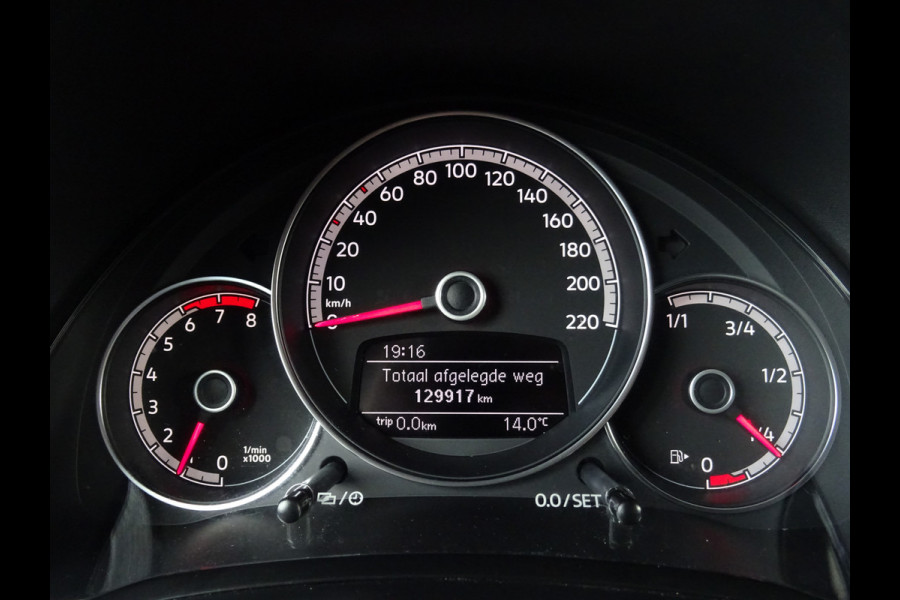 Volkswagen up! 1.0 TSI GTI * PDC * STOELVERW. * CITY SAFETY !! Volkswagen up! 1.0 TSI GTI * PDC * STOELVERW. * CITY SAFETY !!