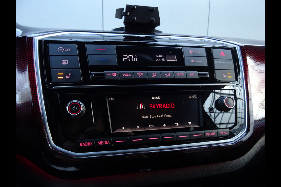 Volkswagen up! 1.0 TSI GTI * PDC * STOELVERW. * CITY SAFETY !! Volkswagen up! 1.0 TSI GTI * PDC * STOELVERW. * CITY SAFETY !!