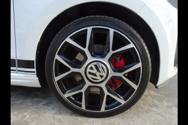 Volkswagen up! 1.0 TSI GTI * PDC * STOELVERW. * CITY SAFETY !! Volkswagen up! 1.0 TSI GTI * PDC * STOELVERW. * CITY SAFETY !!