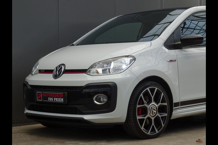 Volkswagen up! 1.0 TSI GTI * PDC * STOELVERW. * CITY SAFETY !! Volkswagen up! 1.0 TSI GTI * PDC * STOELVERW. * CITY SAFETY !!