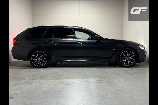 BMW 5 Serie Touring 530e M-Sport Pano Sfeer Leder Carplay Trekh.