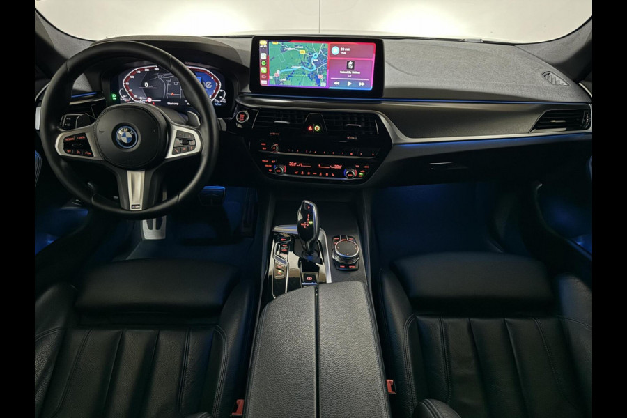 BMW 5 Serie Touring 530e M-Sport Pano Sfeer Leder Carplay Trekh.