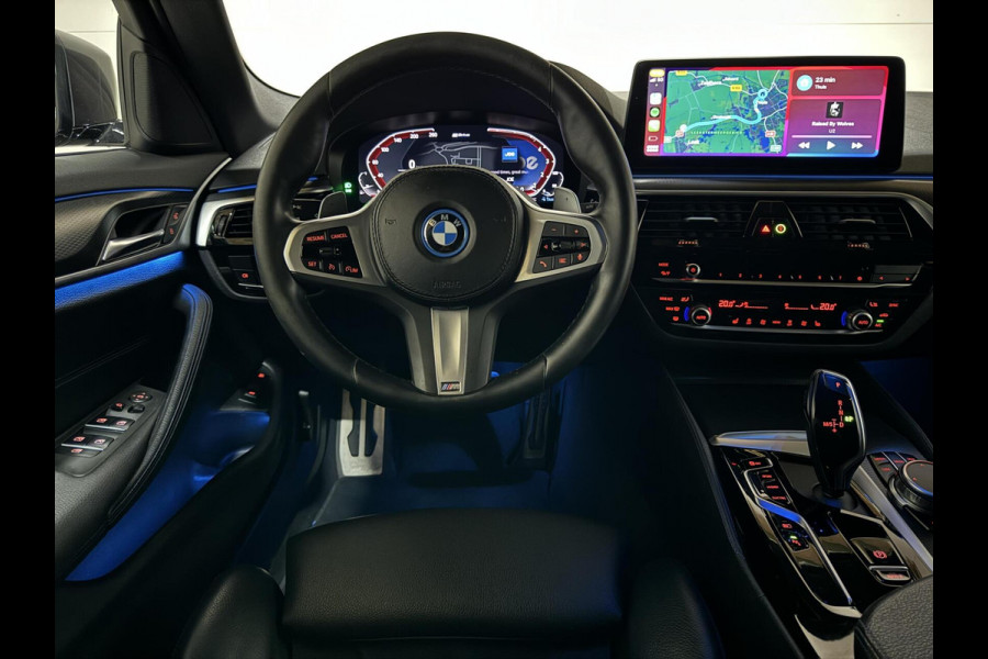 BMW 5 Serie Touring 530e M-Sport Pano Sfeer Leder Carplay Trekh.