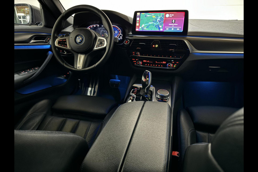 BMW 5 Serie Touring 530e M-Sport Pano Sfeer Leder Carplay Trekh.