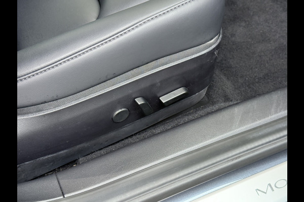 Tesla Model 3 RWD SR+ 60kWh 325PK SOH 88% Trekhaak 1.000KG Trekgewicht Lmv AutoPilot Leder PanoDak Adaptive-Cruise Lmv Camera's Elektr.-Stuur+ Navi LED ACC DAB Voorverwarmen interieur via App Keyless via Telefoonsleutel One-Pedal-Drive 1e Eigenaar Origineel Nederlandse Auto tot 11kw laden thuis! 1.584kg licht! Accu garantie 160.000km/28-09-2028 Tesla Model 3 RWD SR+ 60kWh 325PK SOH 88% Trekhaak 1.000KG Trekgewicht Lmv AutoPilot Leder PanoDak Adaptive-Cruise Lmv Camera's Elektr.-Stuur+ Navi LED ACC DAB Voorverwarmen interieur via App Keyless via Telefoonsleutel One-Pedal-Drive 1e Eigenaar Origineel Nederlandse Auto tot 11kw laden thuis! 1.584kg licht! Accu garantie 160.000km/28-09-2028