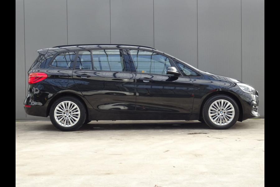 BMW 2 Serie Gran Tourer 218i 7p. Business Edition * HEAD-UP * CARPLAY * VOLLE TANK !! BMW 2 Serie Gran Tourer 218i 7p. Business Edition * HEAD-UP * CARPLAY * VOLLE TANK !!