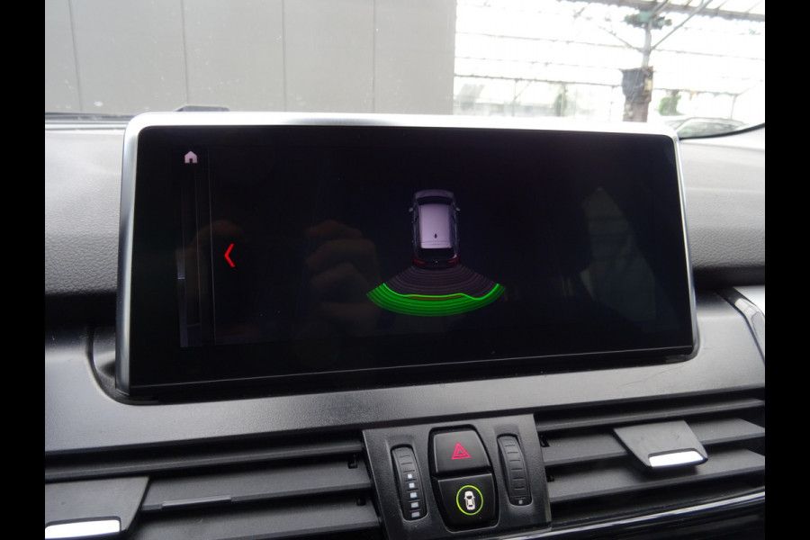 BMW 2 Serie Gran Tourer 218i 7p. Business Edition * HEAD-UP * CARPLAY * VOLLE TANK !! BMW 2 Serie Gran Tourer 218i 7p. Business Edition * HEAD-UP * CARPLAY * VOLLE TANK !!