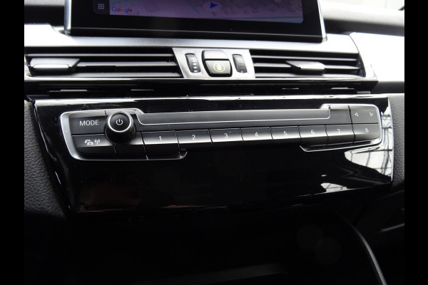 BMW 2 Serie Gran Tourer 218i 7p. Business Edition * HEAD-UP * CARPLAY * VOLLE TANK !! BMW 2 Serie Gran Tourer 218i 7p. Business Edition * HEAD-UP * CARPLAY * VOLLE TANK !!