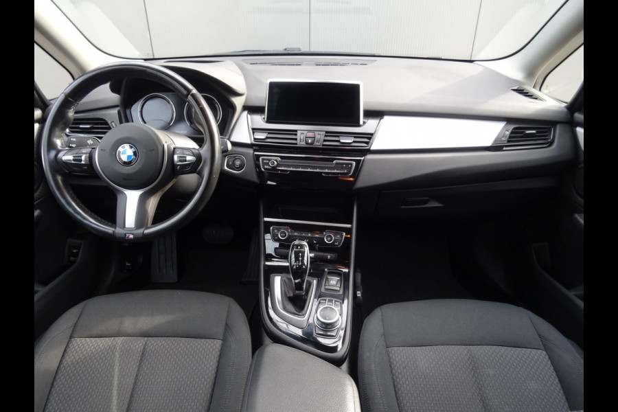 BMW 2 Serie Gran Tourer 218i 7p. Business Edition * HEAD-UP * CARPLAY * VOLLE TANK !! BMW 2 Serie Gran Tourer 218i 7p. Business Edition * HEAD-UP * CARPLAY * VOLLE TANK !!