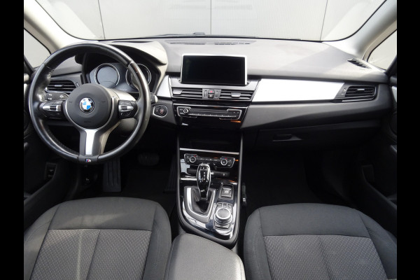 BMW 2 Serie Gran Tourer 218i 7p. Business Edition * HEAD-UP * CARPLAY * VOLLE TANK !! BMW 2 Serie Gran Tourer 218i 7p. Business Edition * HEAD-UP * CARPLAY * VOLLE TANK !!