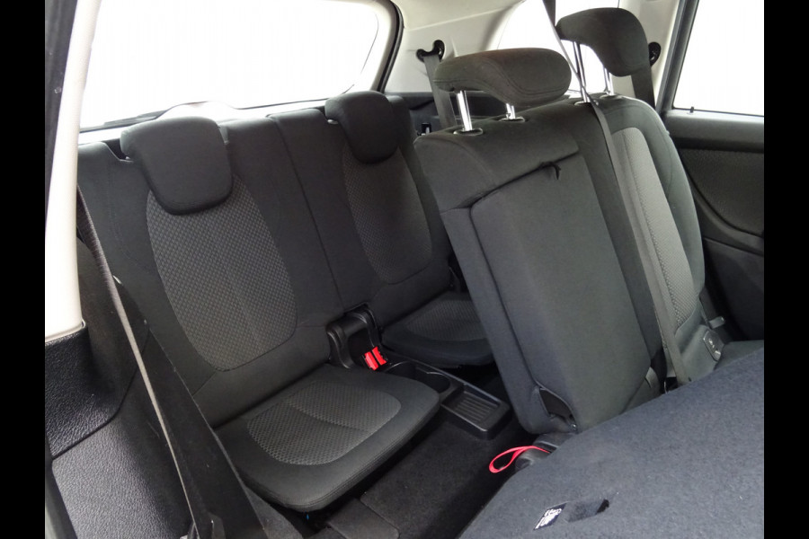 BMW 2 Serie Gran Tourer 218i 7p. Business Edition * HEAD-UP * CARPLAY * VOLLE TANK !! BMW 2 Serie Gran Tourer 218i 7p. Business Edition * HEAD-UP * CARPLAY * VOLLE TANK !!