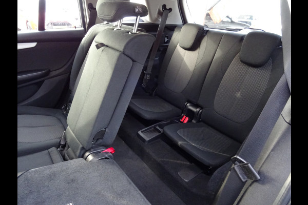 BMW 2 Serie Gran Tourer 218i 7p. Business Edition * HEAD-UP * CARPLAY * VOLLE TANK !! BMW 2 Serie Gran Tourer 218i 7p. Business Edition * HEAD-UP * CARPLAY * VOLLE TANK !!