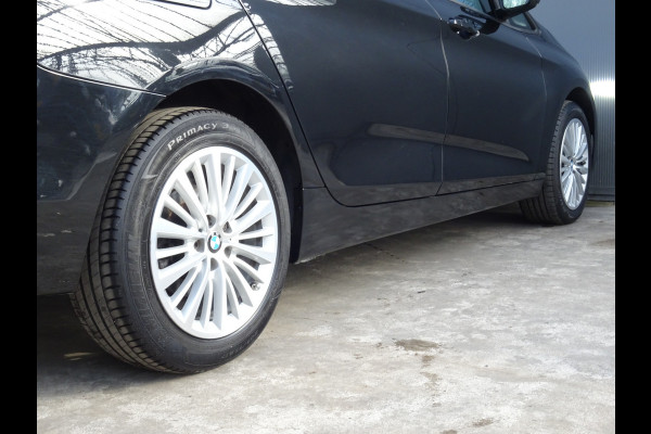 BMW 2 Serie Gran Tourer 218i 7p. Business Edition * HEAD-UP * CARPLAY * VOLLE TANK !! BMW 2 Serie Gran Tourer 218i 7p. Business Edition * HEAD-UP * CARPLAY * VOLLE TANK !!