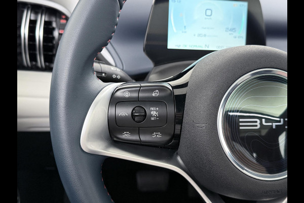 BYD ATTO 3 Comfort 60 kWh FABR. GARANTIE T/M 2029 | AANDRIJFLIJN EN ACCU ZELFS T/M 2031 BYD ATTO 3 Comfort 60 kWh FABR. GARANTIE T/M 2029 | AANDRIJFLIJN EN ACCU ZELFS T/M 2031