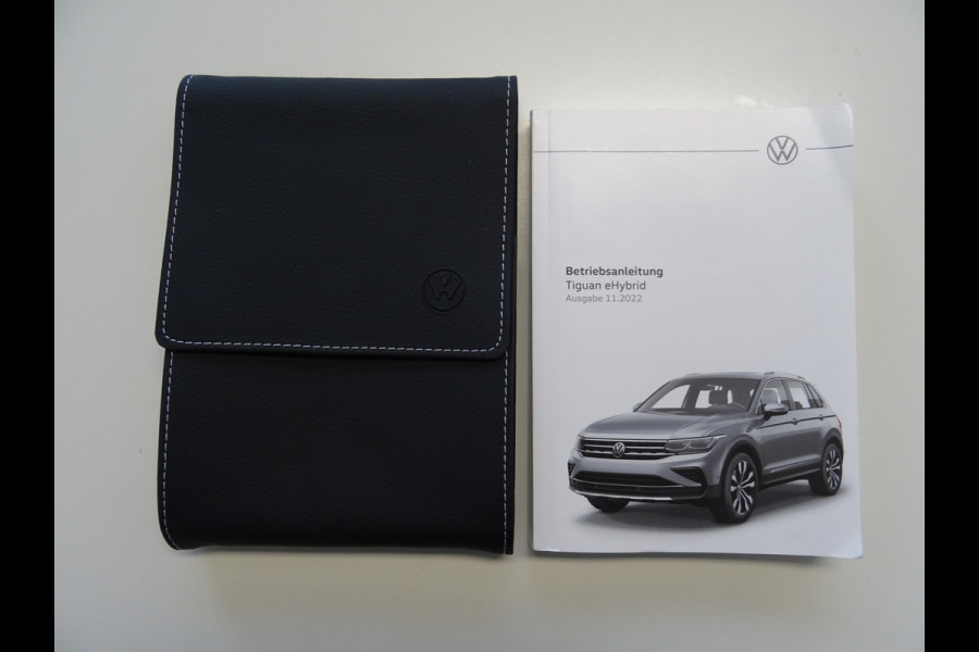 Volkswagen Tiguan 1.4 TSI eHybrid Business+ * PANORAMADAK * 19 INCH * CARPLAY !!