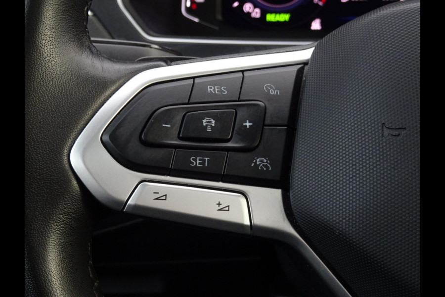 Volkswagen Tiguan 1.4 TSI eHybrid Business+ * PANORAMADAK * 19 INCH * CARPLAY !!