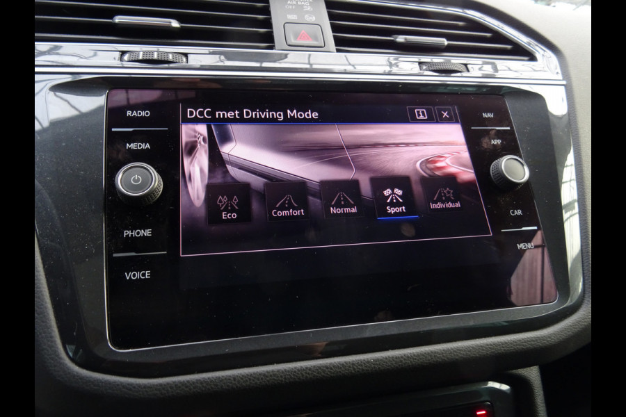 Volkswagen Tiguan 1.4 TSI eHybrid Business+ * PANORAMADAK * 19 INCH * CARPLAY !!