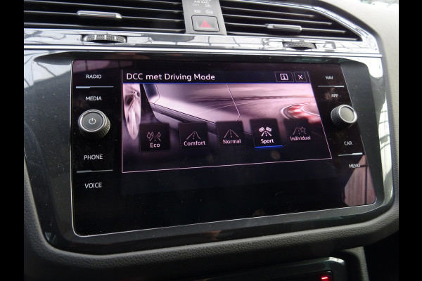 Volkswagen Tiguan 1.4 TSI eHybrid Business+ * PANORAMADAK * 19 INCH * CARPLAY !!