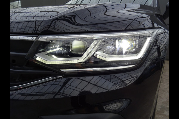Volkswagen Tiguan 1.4 TSI eHybrid Business+ * PANORAMADAK * 19 INCH * CARPLAY !!