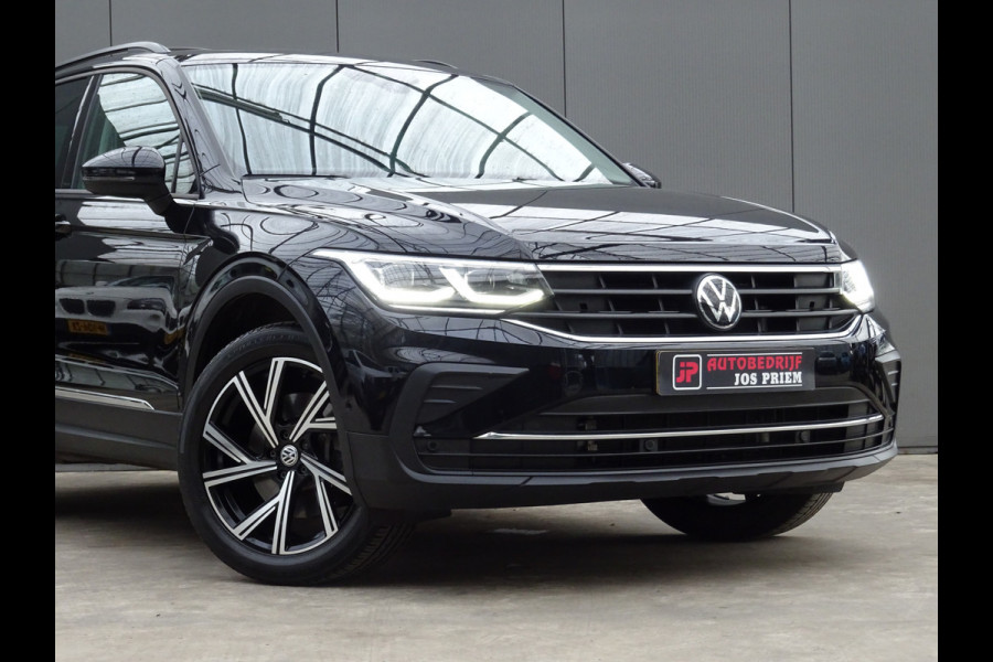 Volkswagen Tiguan 1.4 TSI eHybrid Business+ * PANORAMADAK * 19 INCH * CARPLAY !!