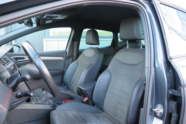 Seat Ibiza 1.0 TSI 95PK FR Limited Edition, Virtual Cockpit , Beats audio , Led verlichting, Camera, Stoelverwarming, Navi, Alcantara bekleding ,Cruise control, etc. . Seat Ibiza 1.0 TSI 95PK FR Limited Edition, Virtual Cockpit , Beats audio , Led verlichting, Camera, Stoelverwarming, Navi, Alcantara bekleding ,Cruise control, etc. .