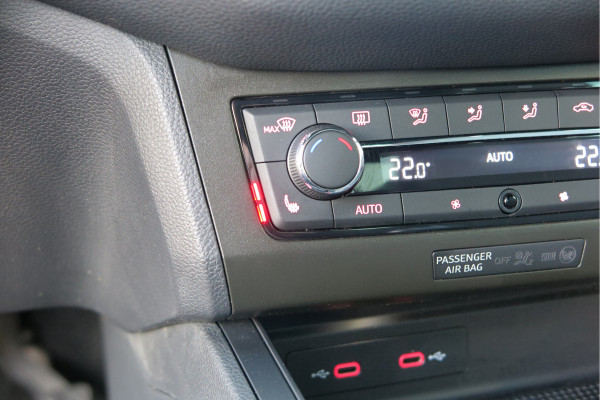 Seat Ibiza 1.0 TSI 95PK FR Limited Edition, Virtual Cockpit , Beats audio , Led verlichting, Camera, Stoelverwarming, Navi, Alcantara bekleding ,Cruise control, etc. . Seat Ibiza 1.0 TSI 95PK FR Limited Edition, Virtual Cockpit , Beats audio , Led verlichting, Camera, Stoelverwarming, Navi, Alcantara bekleding ,Cruise control, etc. .