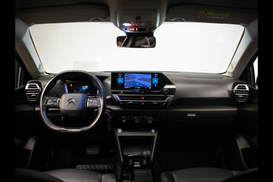 Citroën C4 1.2 Puretech Feel Pack (APPLE CARPLAY,NAVI,CAMERA,DIGITALE COCKPIT,SPORTSTOELEN,GETINT,PDC,LANE ASSIST,NETTESTAAT)