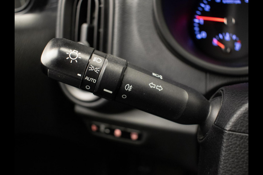 Kia Picanto 1.0 MPi ComfortPlusLine Sport (APPEL CARPLAY,NAVI,CAMERA,BLACK PACK,SPORTSTOELEN,PDC,GETINT,NETTESTAAT) Kia Picanto 1.0 MPi ComfortPlusLine Sport (APPEL CARPLAY,NAVI,CAMERA,BLACK PACK,SPORTSTOELEN,PDC,GETINT,NETTESTAAT)