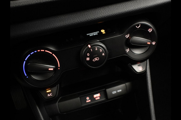 Kia Picanto 1.0 MPi ComfortPlusLine Sport (APPEL CARPLAY,NAVI,CAMERA,BLACK PACK,SPORTSTOELEN,PDC,GETINT,NETTESTAAT) Kia Picanto 1.0 MPi ComfortPlusLine Sport (APPEL CARPLAY,NAVI,CAMERA,BLACK PACK,SPORTSTOELEN,PDC,GETINT,NETTESTAAT)