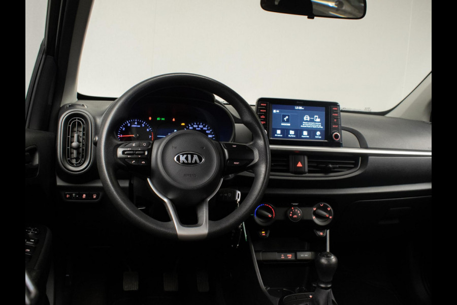 Kia Picanto 1.0 MPi ComfortPlusLine Sport (APPEL CARPLAY,NAVI,CAMERA,BLACK PACK,SPORTSTOELEN,PDC,GETINT,NETTESTAAT) Kia Picanto 1.0 MPi ComfortPlusLine Sport (APPEL CARPLAY,NAVI,CAMERA,BLACK PACK,SPORTSTOELEN,PDC,GETINT,NETTESTAAT)