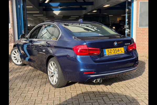 BMW 3-serie 320i Luxury Edition Individual 2018 NAVI LEDER!